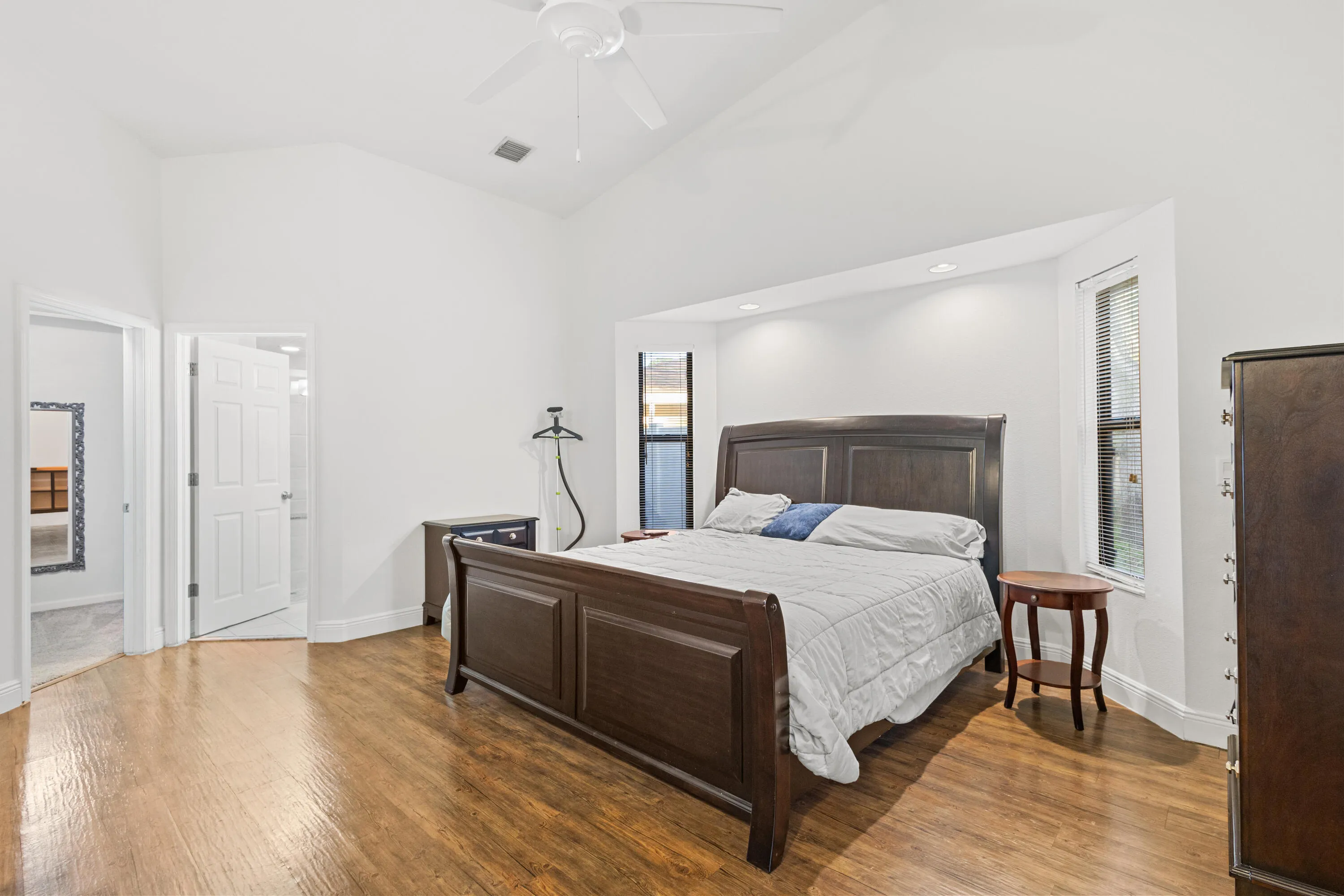 Main bedroom