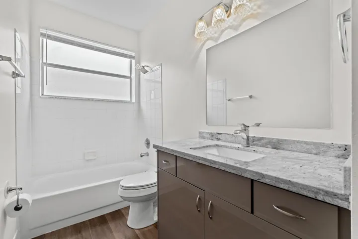 32-web-or-mls-A7406476