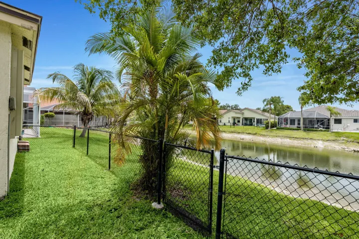 43-web-or-mls-A7408280