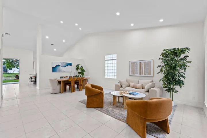9-web-or-mls-A7406308