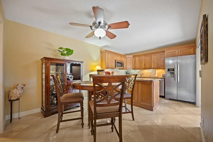 8-web-or-mls-2874-waterford-dr-s