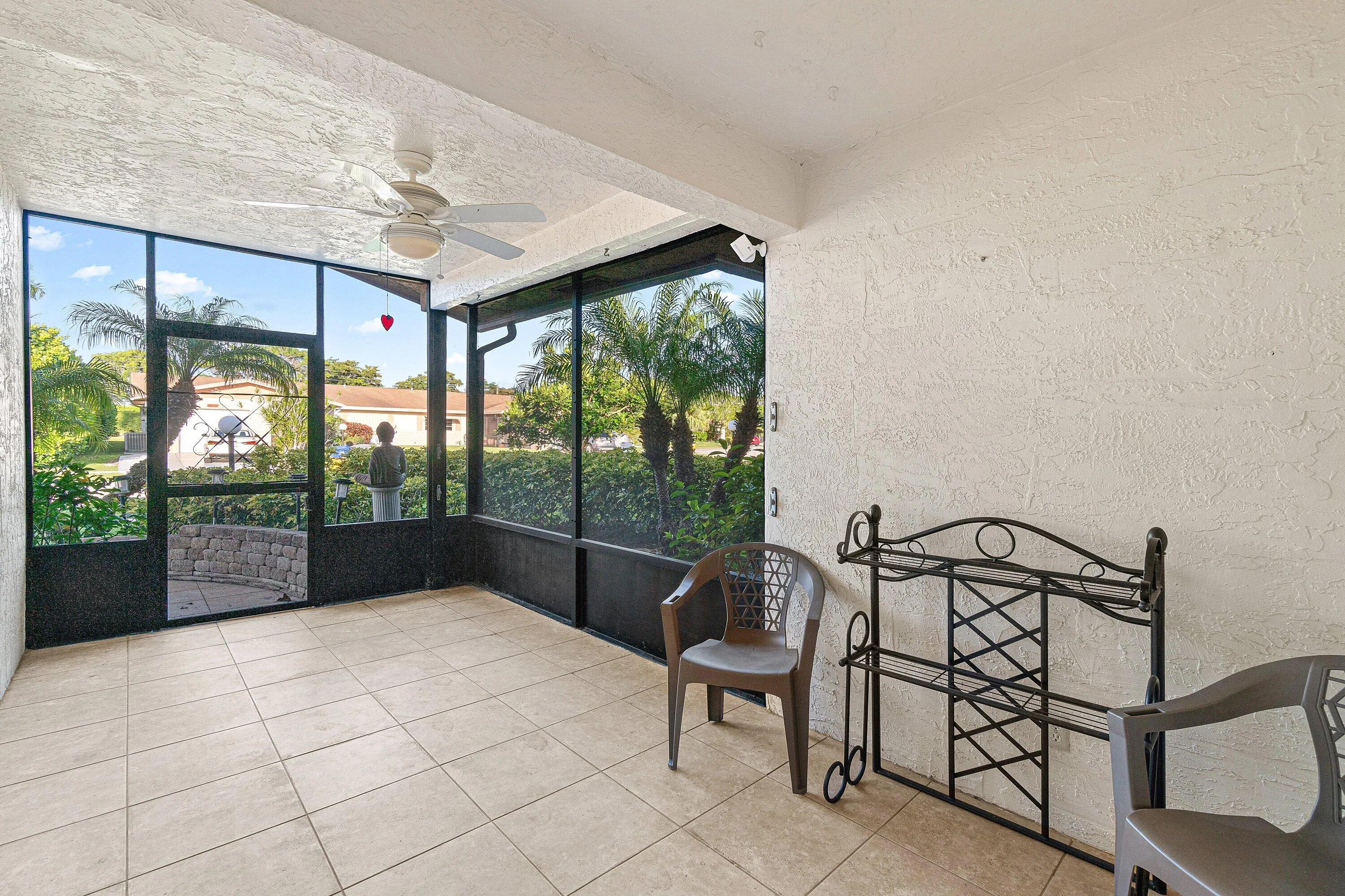 006-13297ViaVulcanus-B-DelrayBeach-FL-3