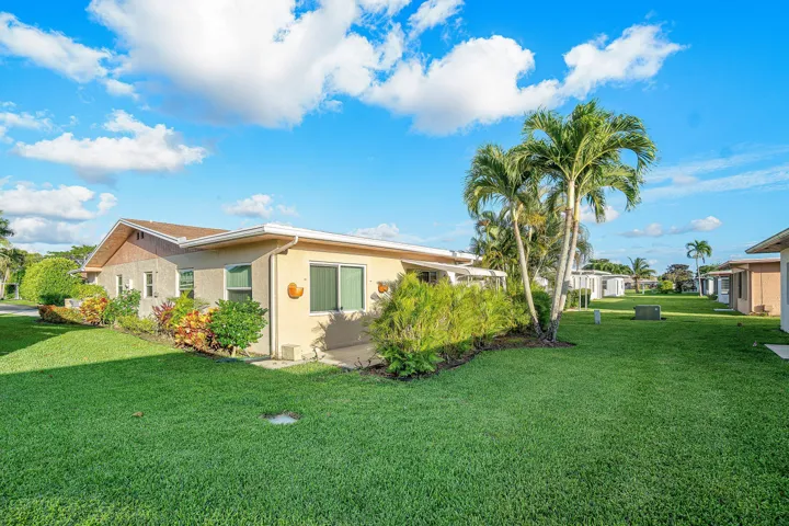 035-13297ViaVulcanus-B-DelrayBeach-FL-3