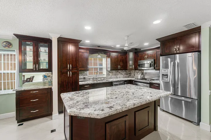 014-13297ViaVulcanus-B-DelrayBeach-FL-3