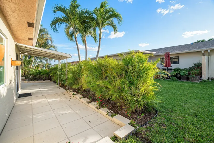 033-13297ViaVulcanus-B-DelrayBeach-FL-3