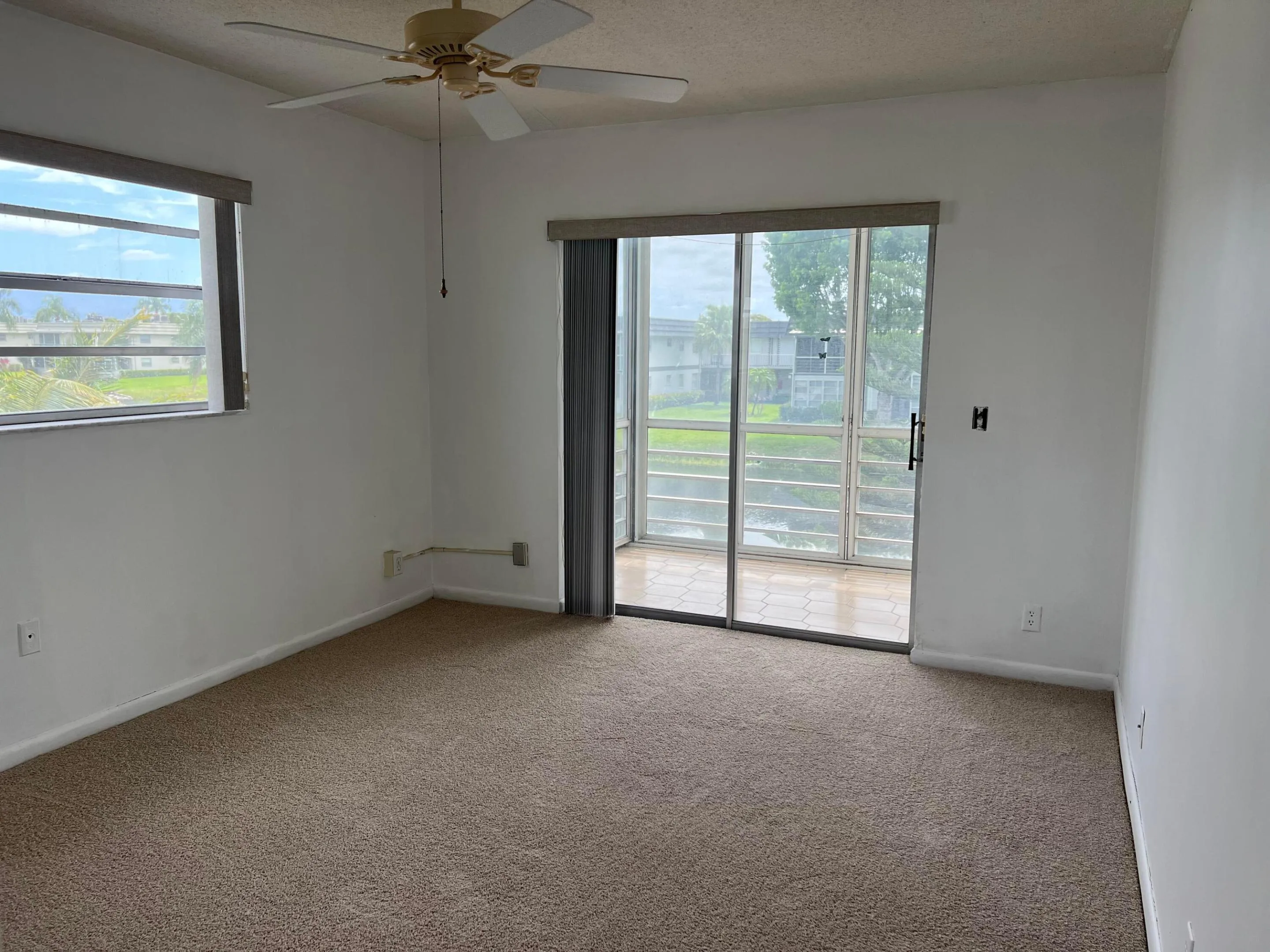 Slider in second bedroom to patio