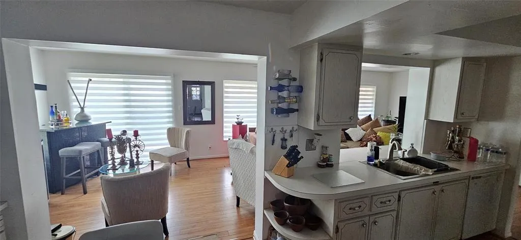 7000nwkitchenarea