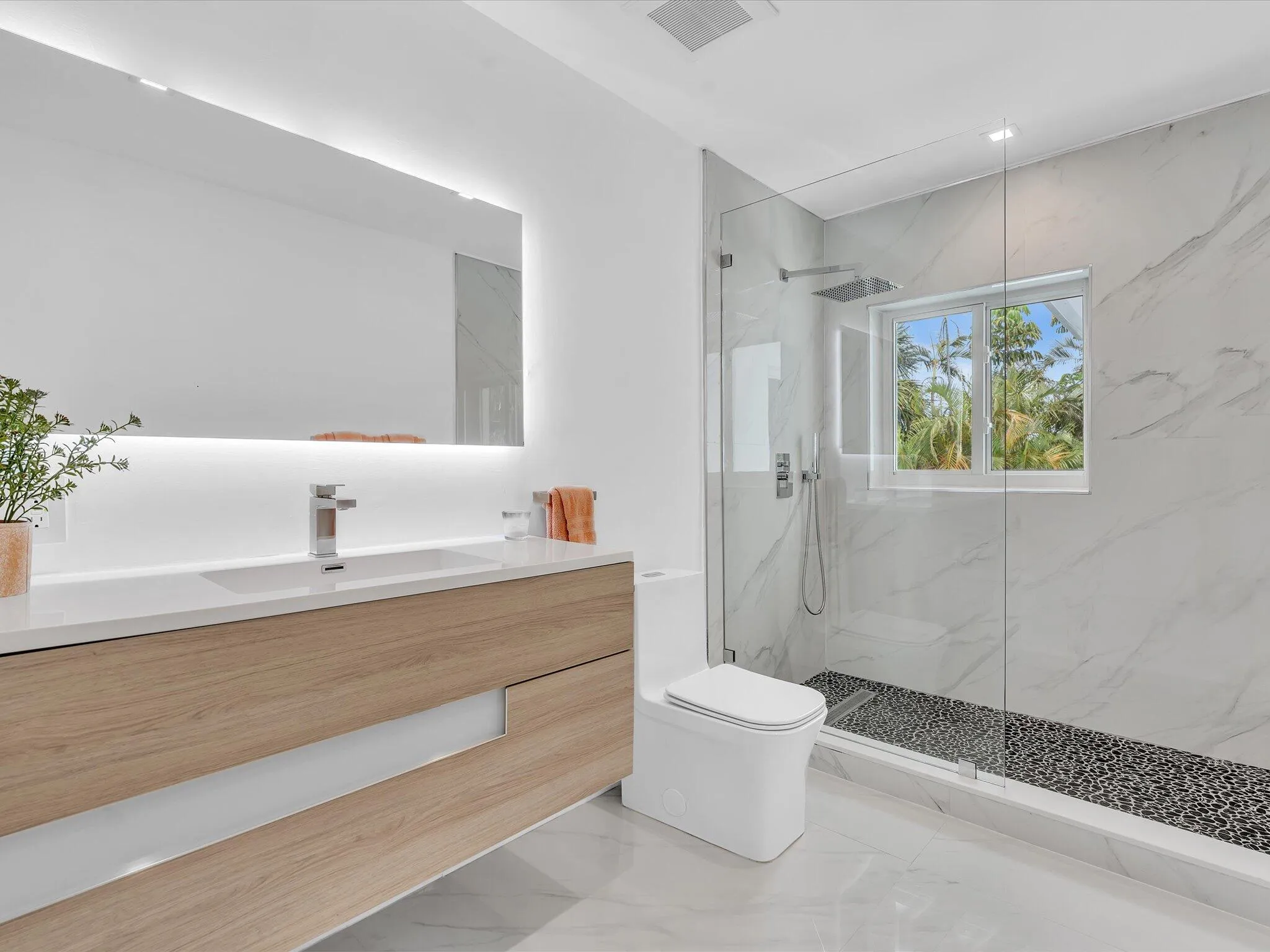 2nd floor bath