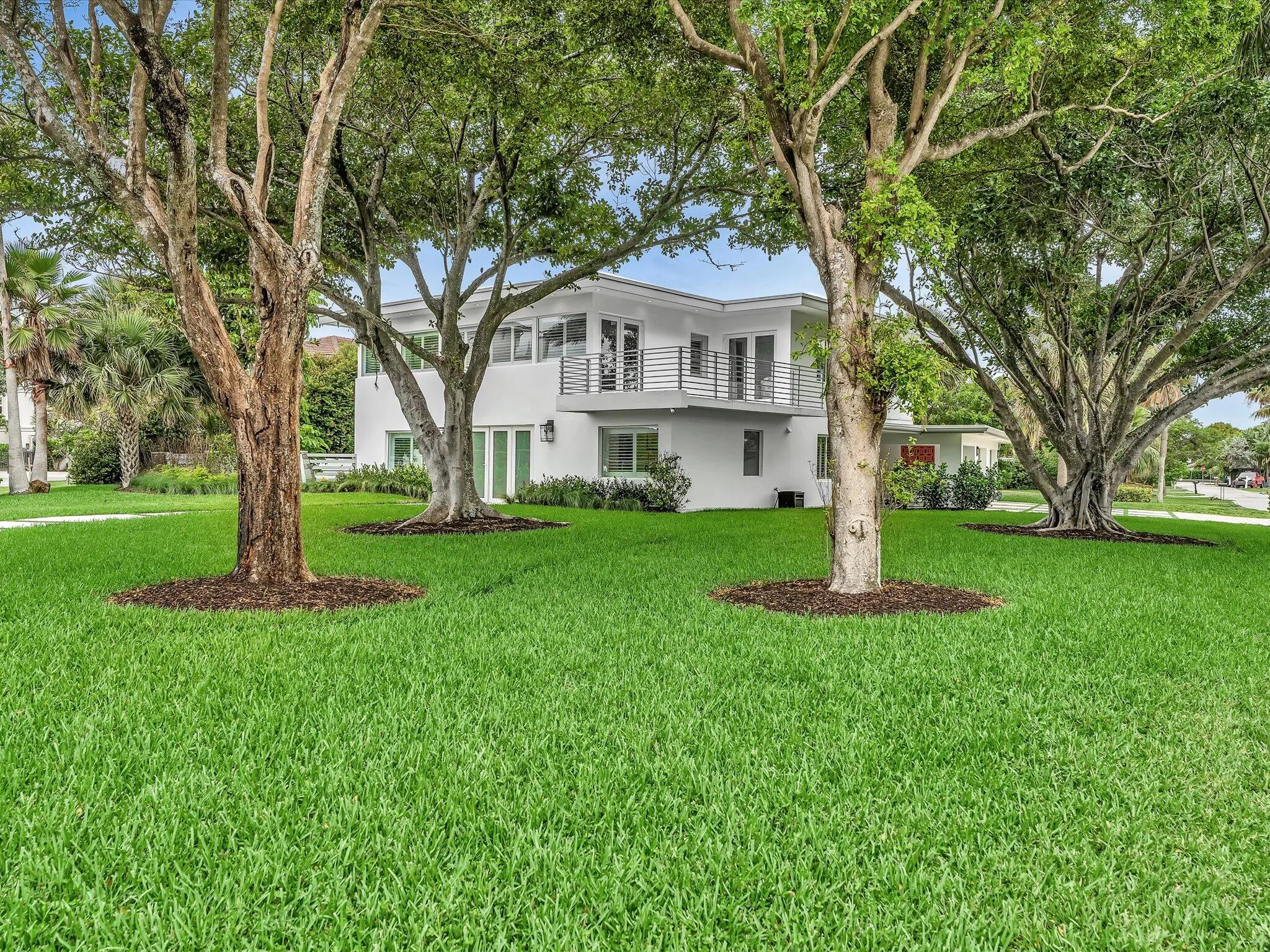 Large corner lot