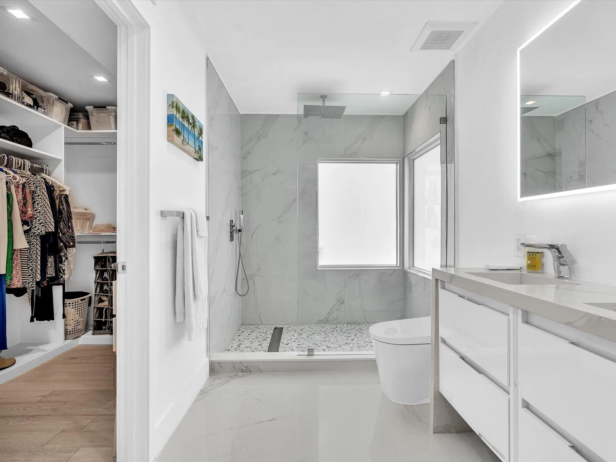 Primary bath