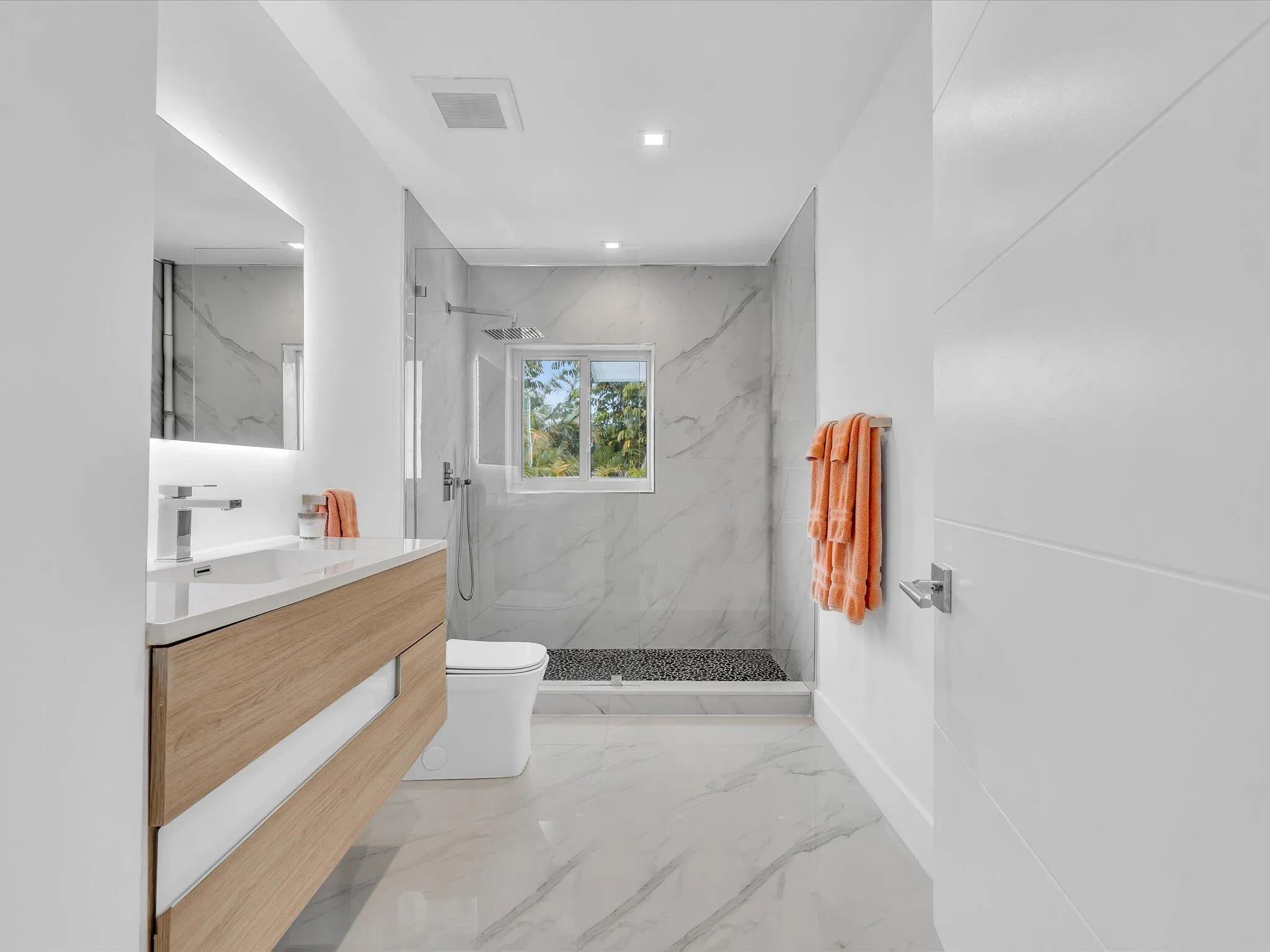 2nd floor bath