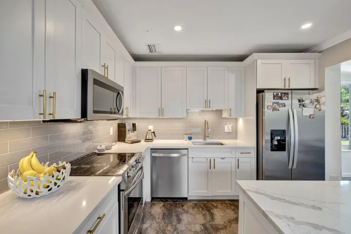 KITCHEN 3