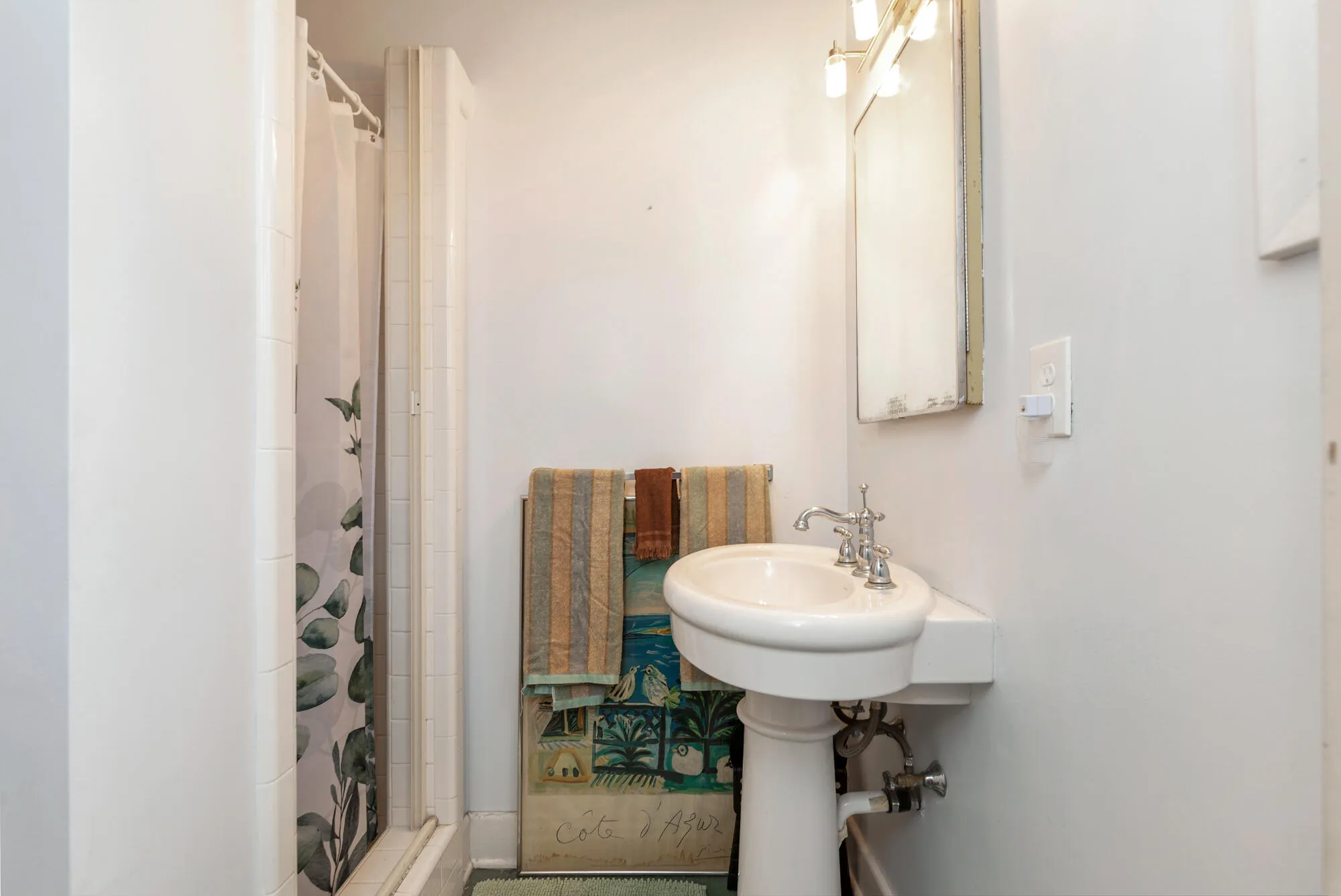 Downstairs Bath