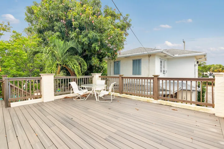 Cottage Balcony