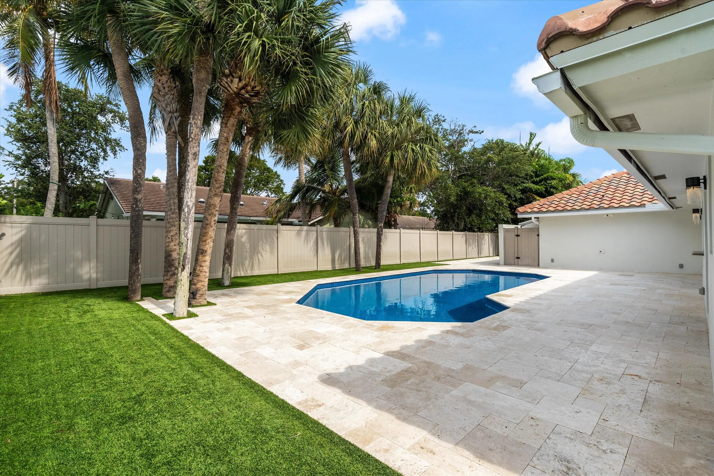 39-2069 SW 7th Ct Boca Raton, FL-237