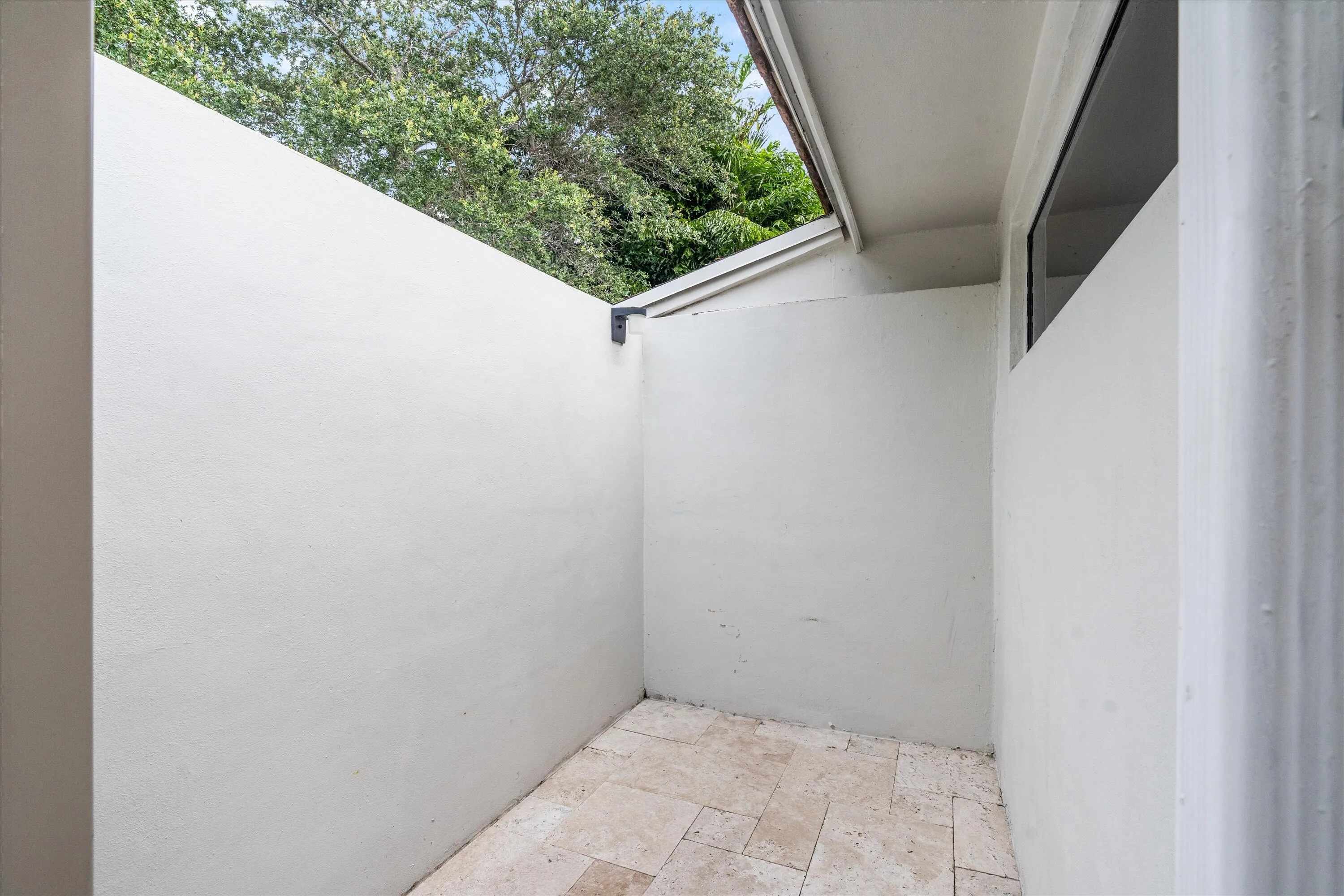 42-2069 SW 7th Ct Boca Raton, FL-217