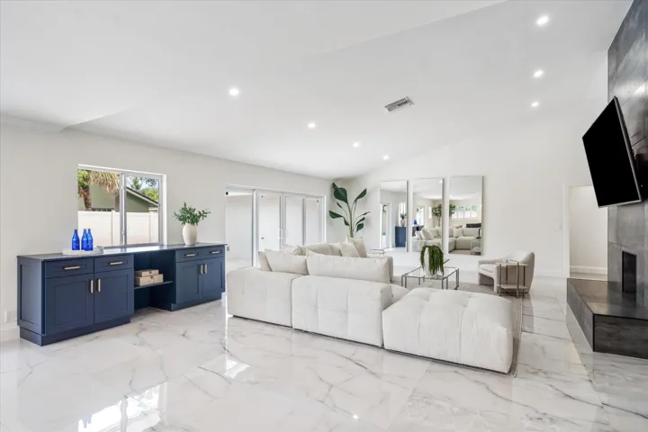 05-2069 SW 7th Ct Boca Raton, FL-207
