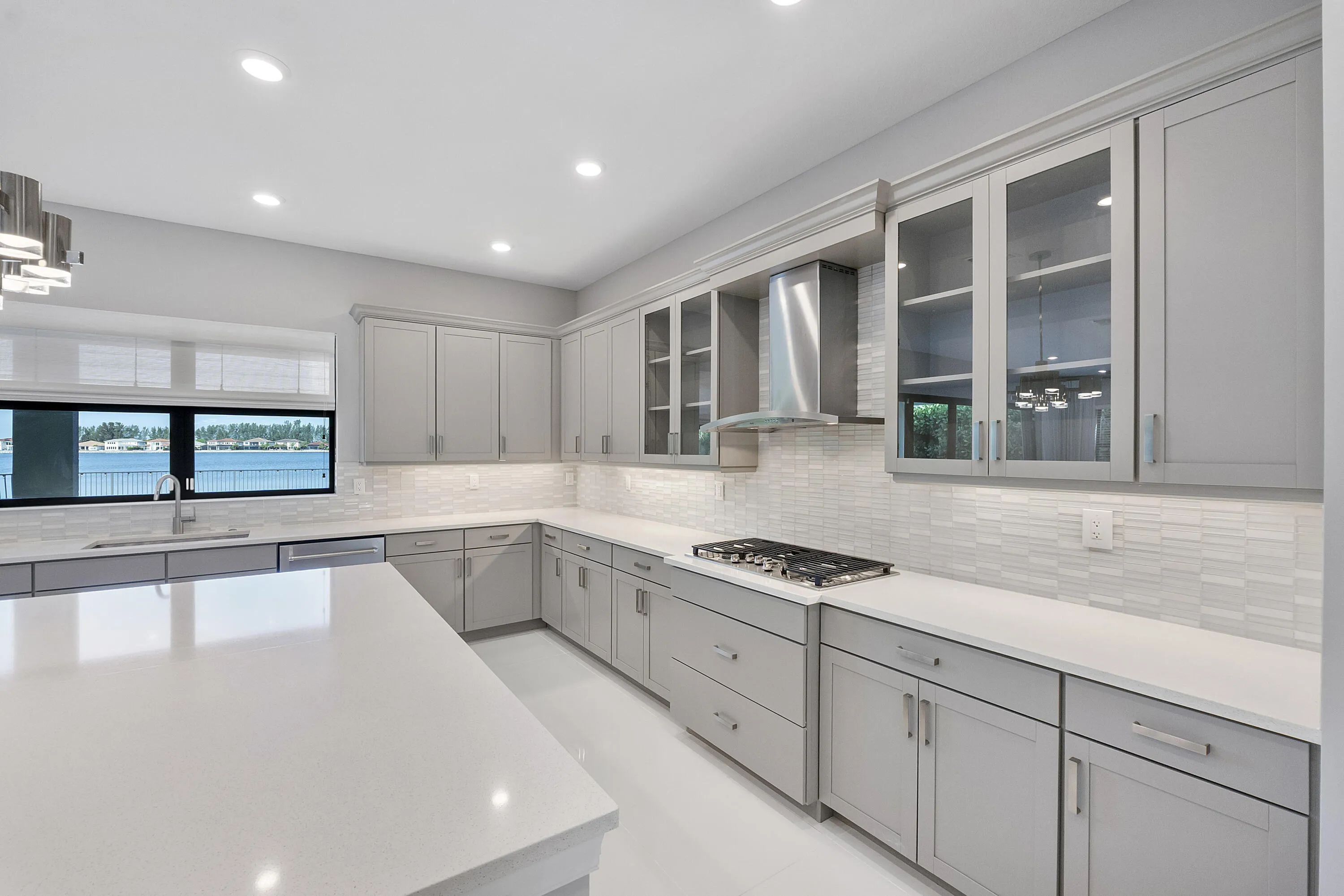 8685 Parkland Bay Dr_037