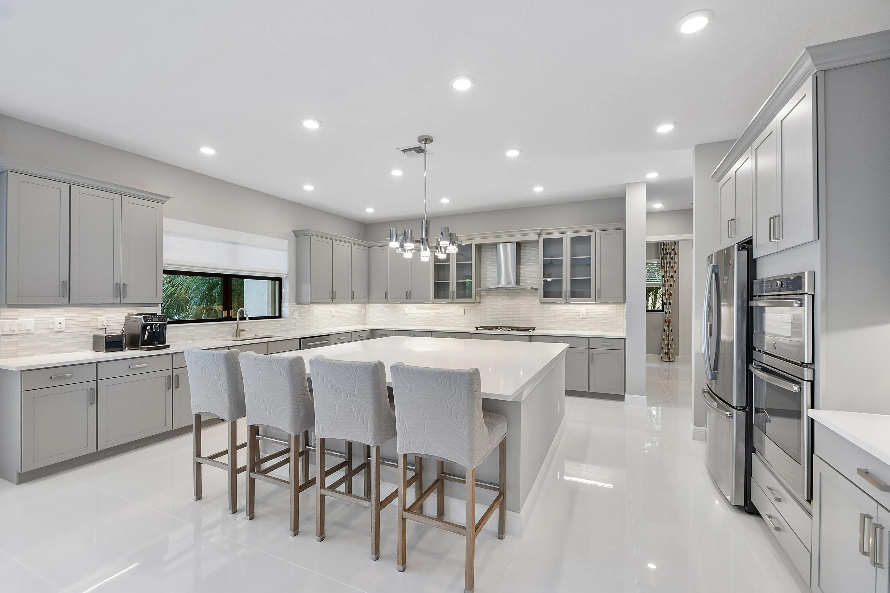8685 Parkland Bay Dr_033