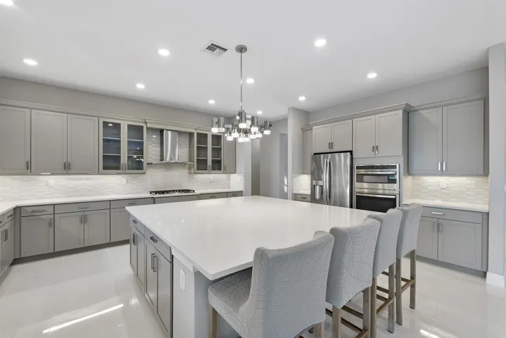 8685 Parkland Bay Dr_034