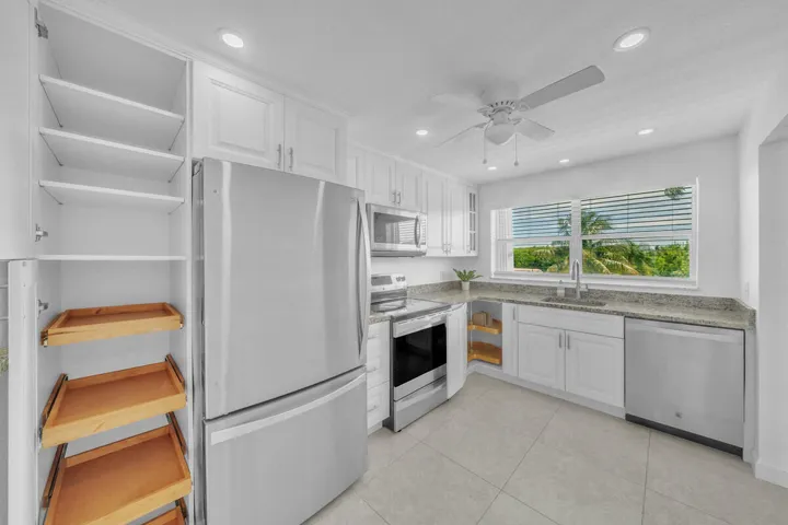6 Kitchen (5)