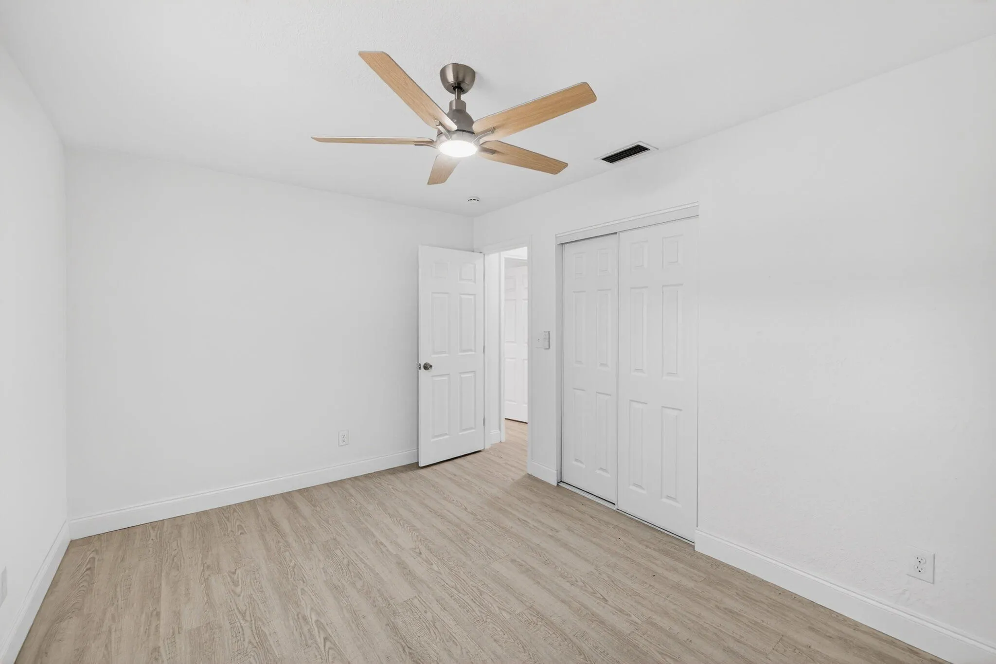 26-web-or-mls-699A7650