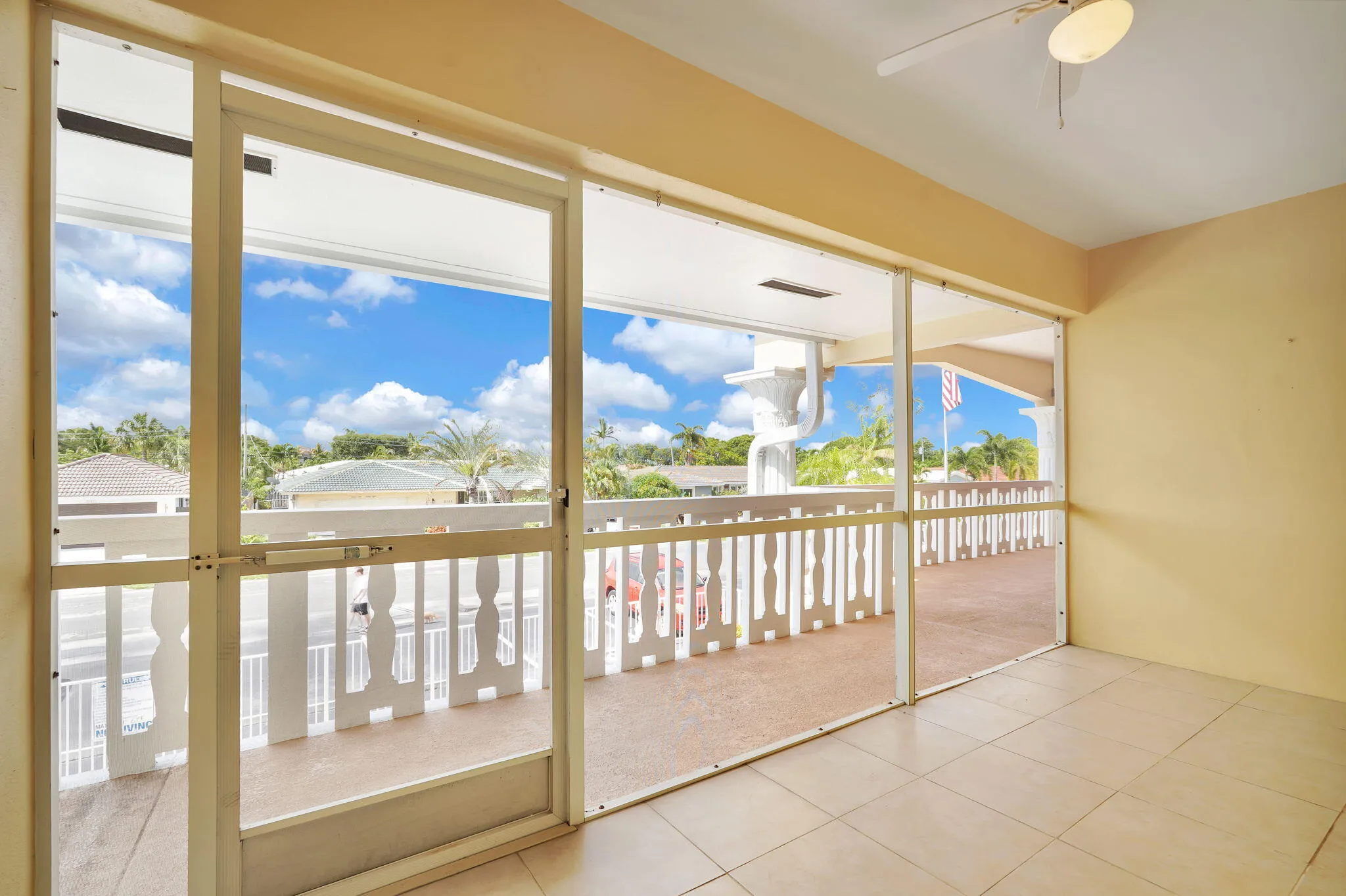 100sqft newly screened balcony