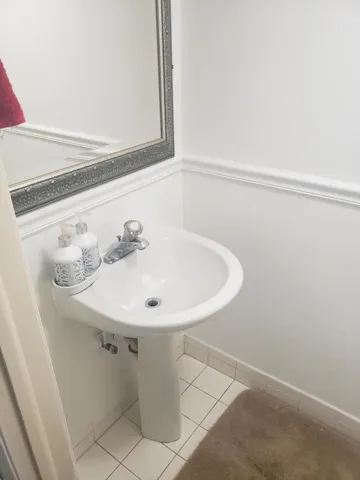 #16 KENDALL BATHROOM SINK