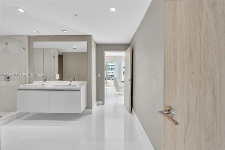 GUEST HOUSE