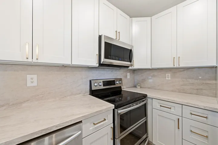 11_kitchen