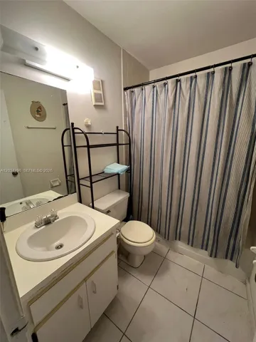 Full Guest Bath