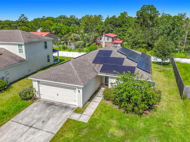 8650 Lake George Circle W-7