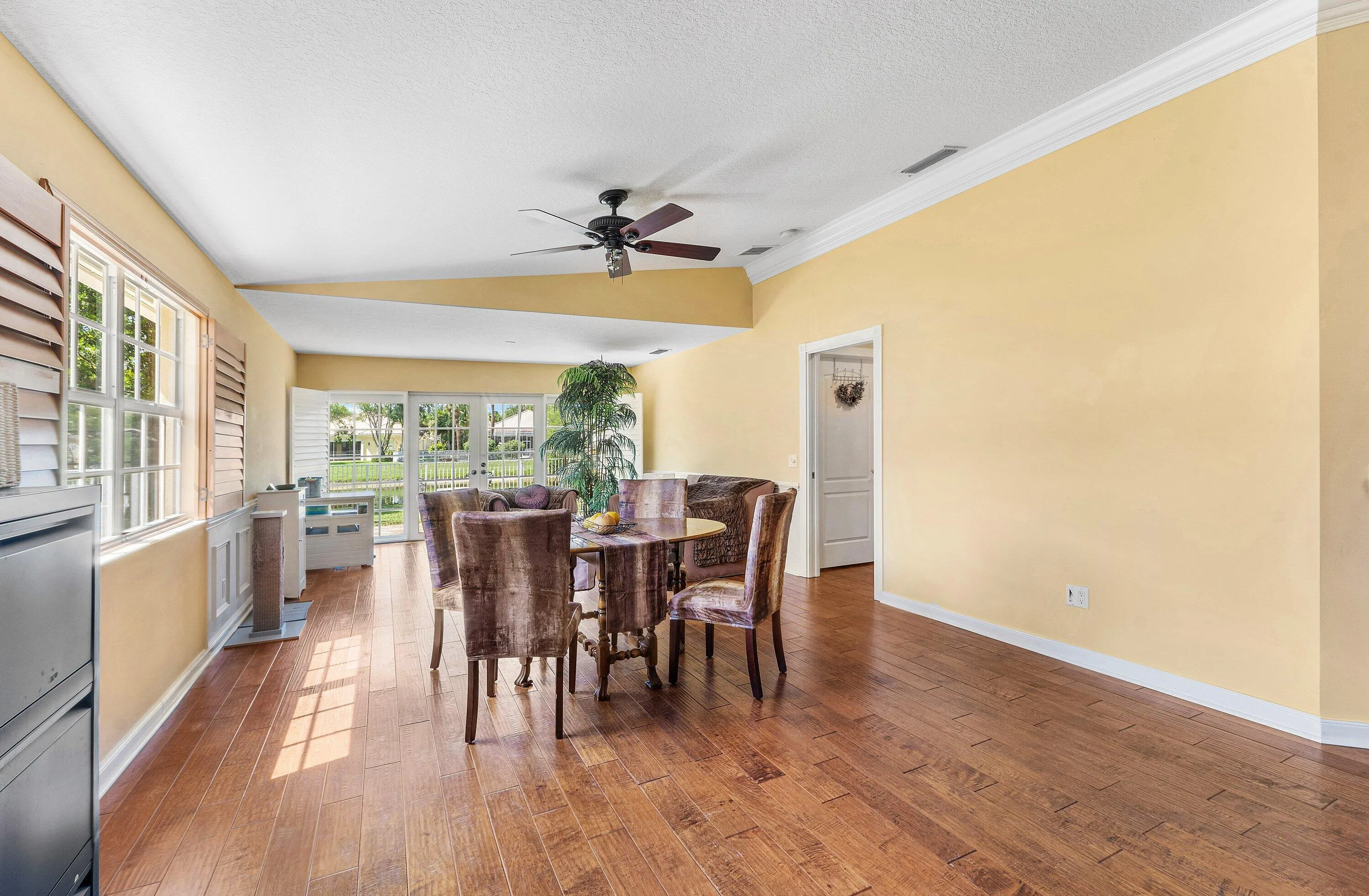 Dining Room 2