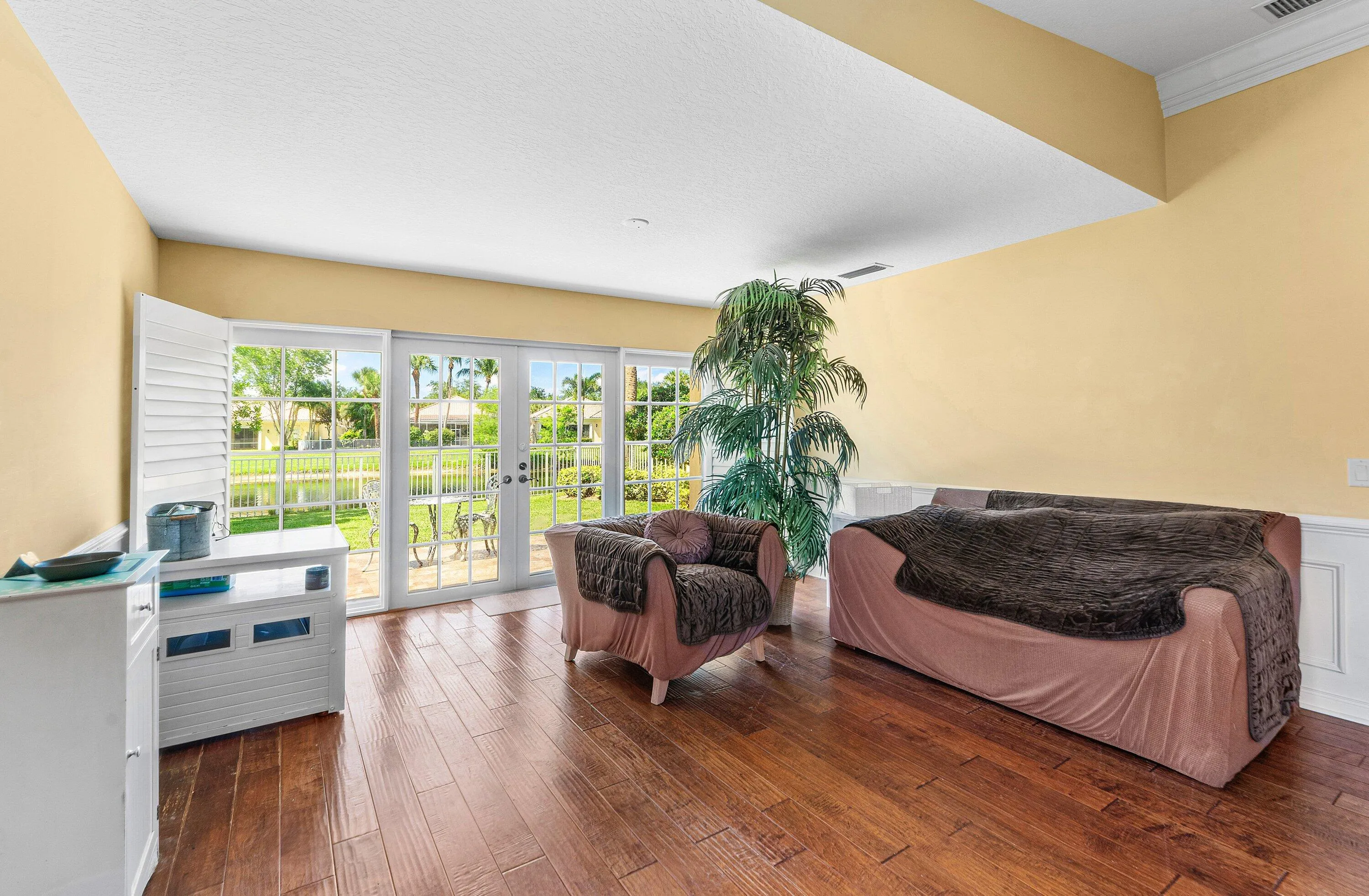 Family Room 2