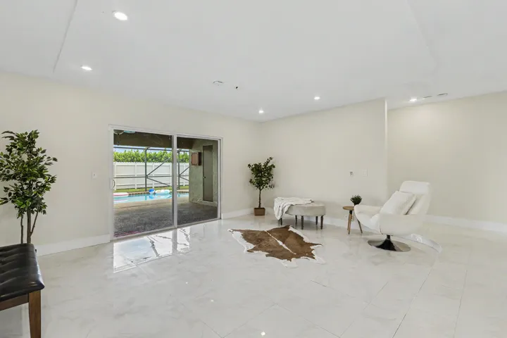 Sunken living space