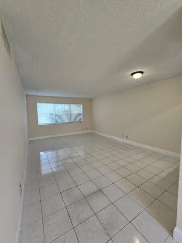 550 SE 2nd pic 11111111