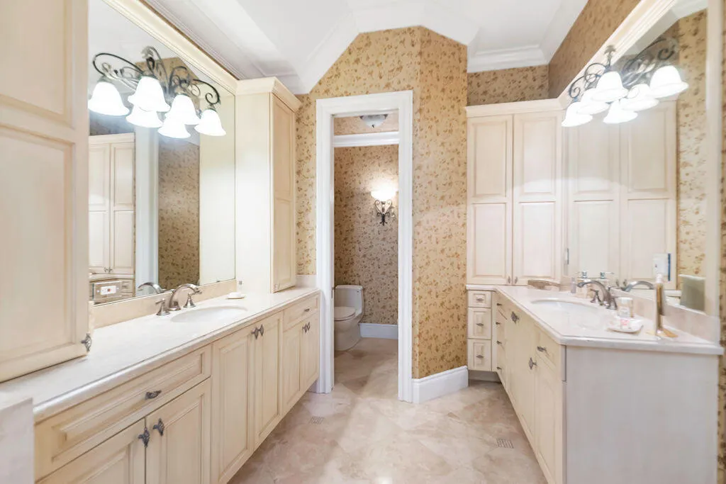 Property photo 40
