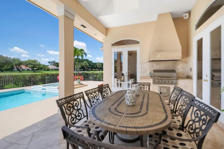 summer kitchen