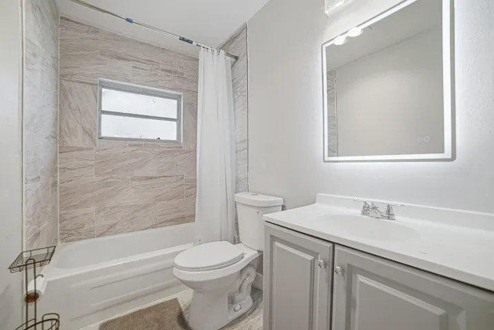 Bathroom1