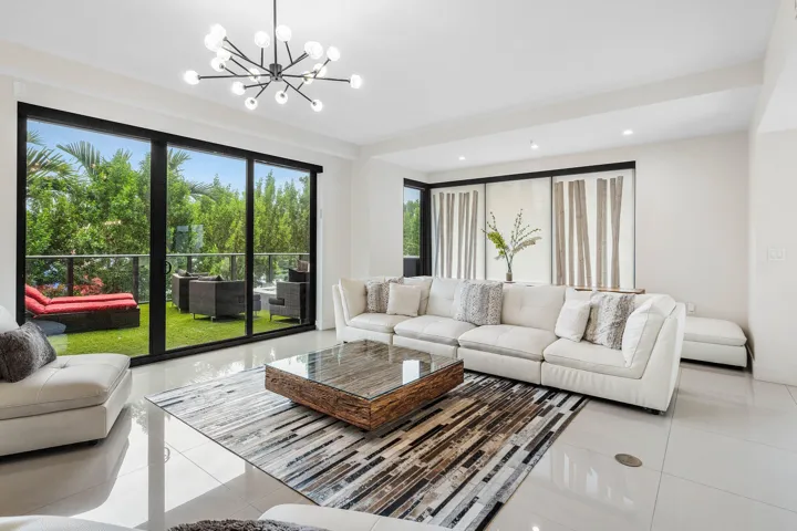 013-3030NorthOceanBoulevard-S101-FortLau