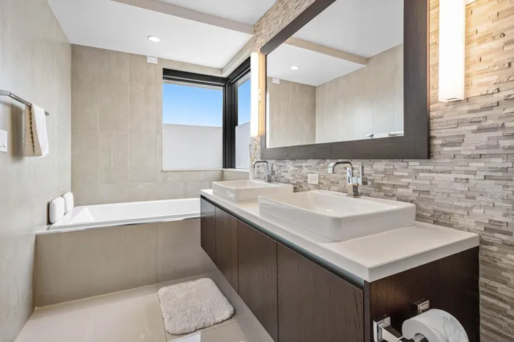 019-3030NorthOceanBoulevard-S101-FortLau