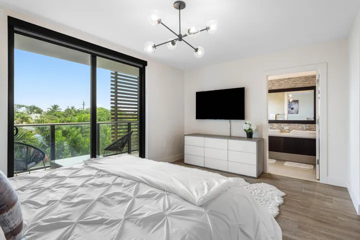 018-3030NorthOceanBoulevard-S101-FortLau