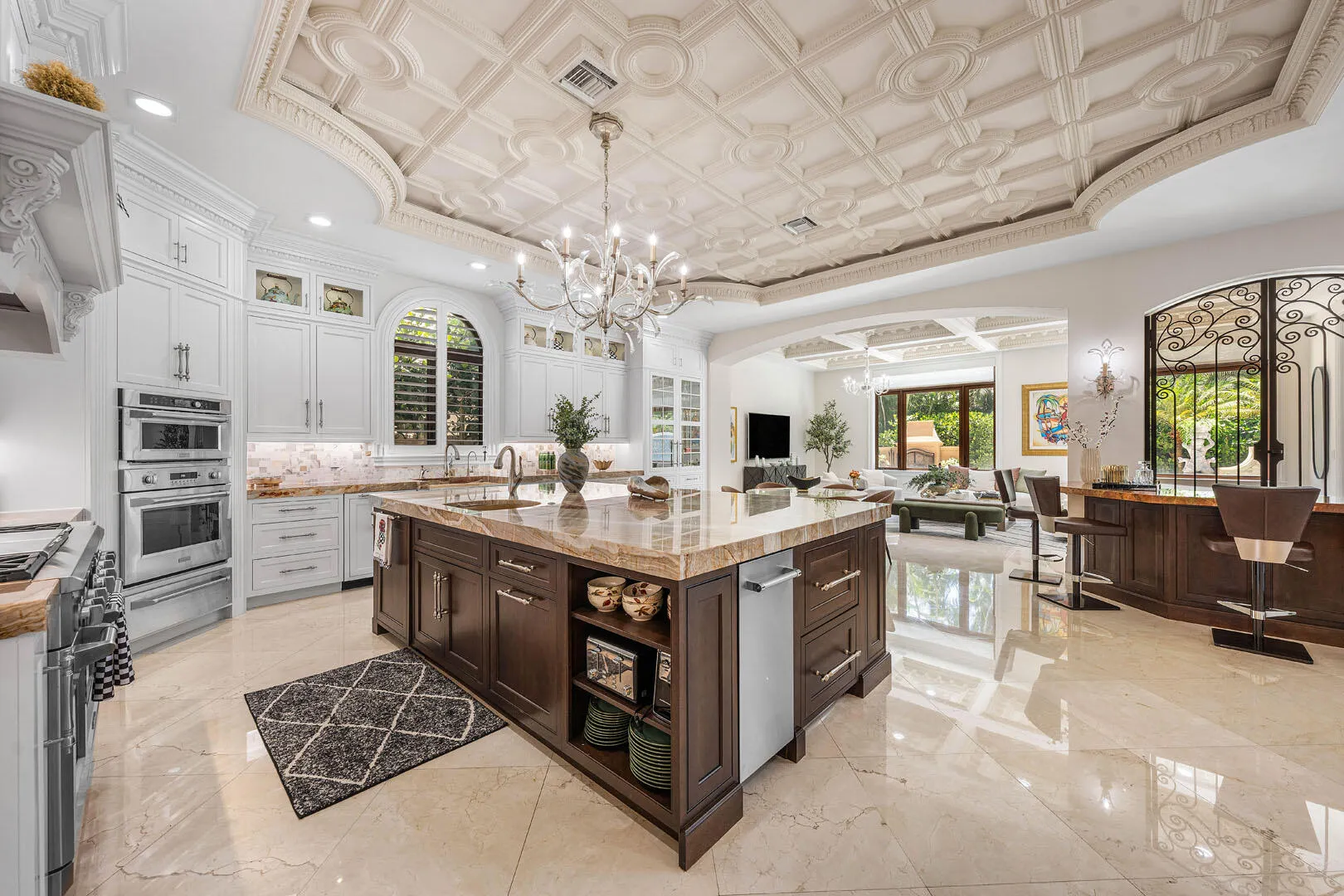 2225_West_Silver_Palm_Road_17