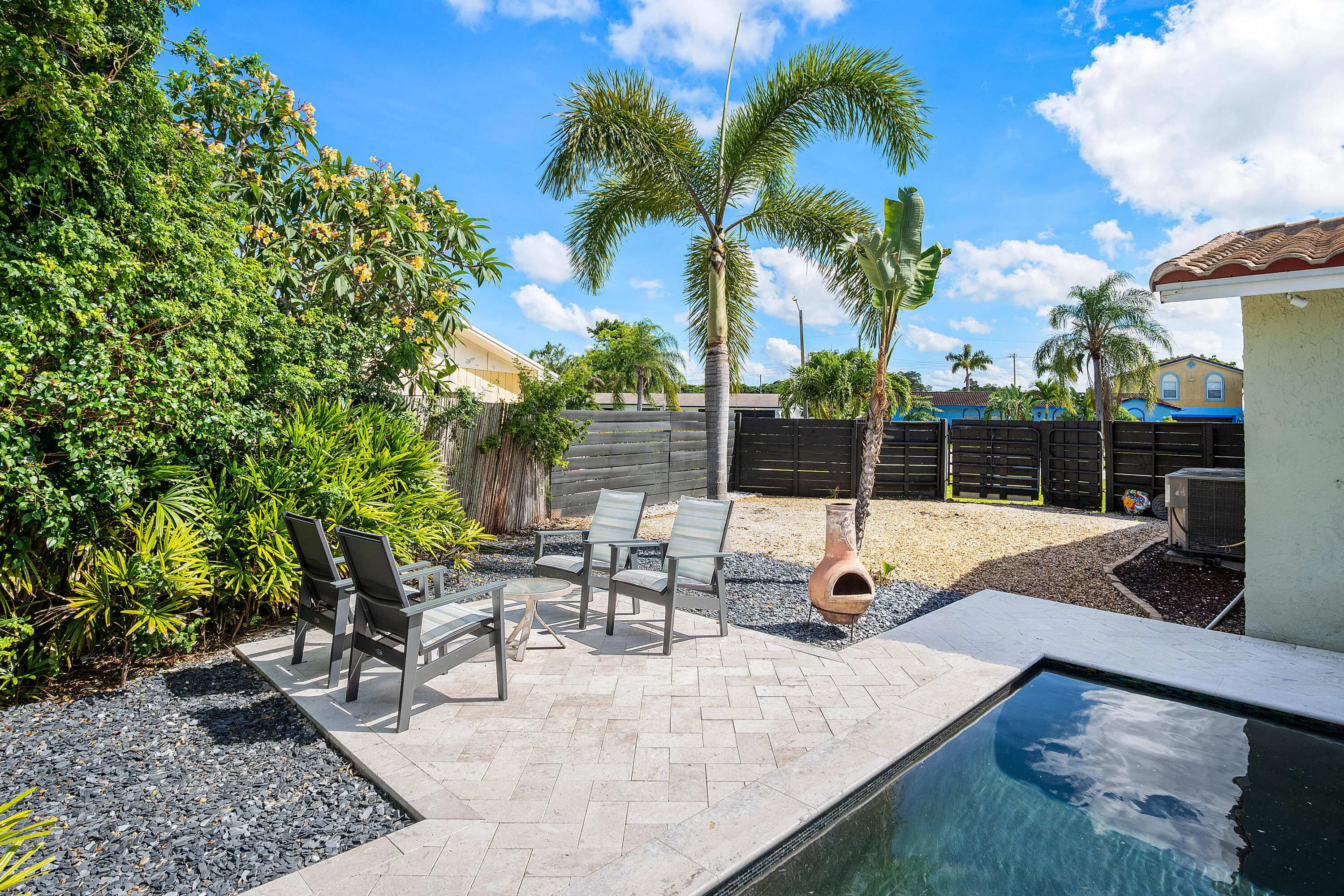 Patio/Sideyard/Boat Storage