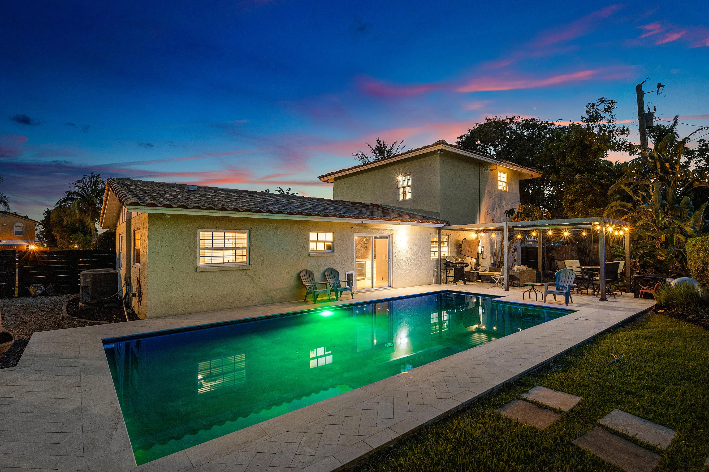 Sunset Pool