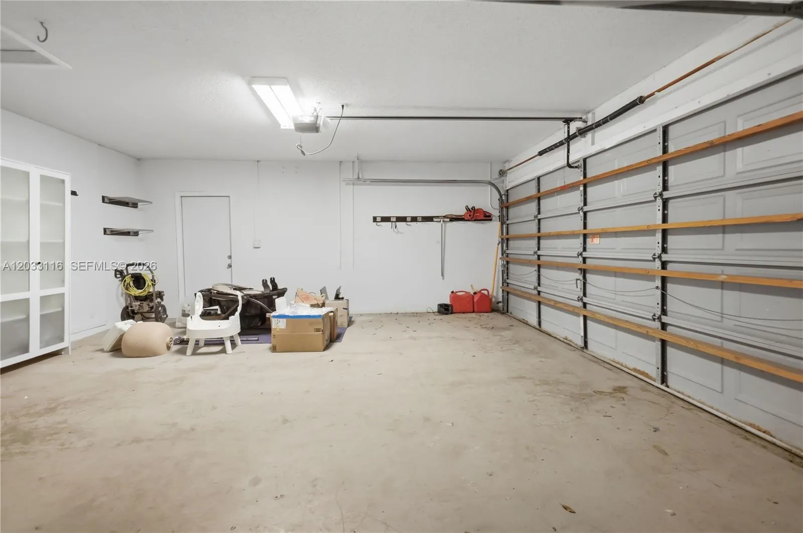 2.5 car garage