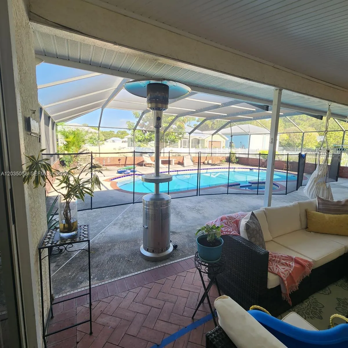 Property photo 34