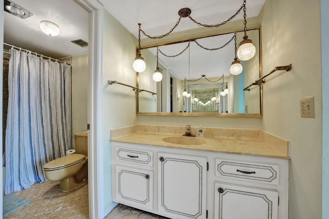 Owners Vanity