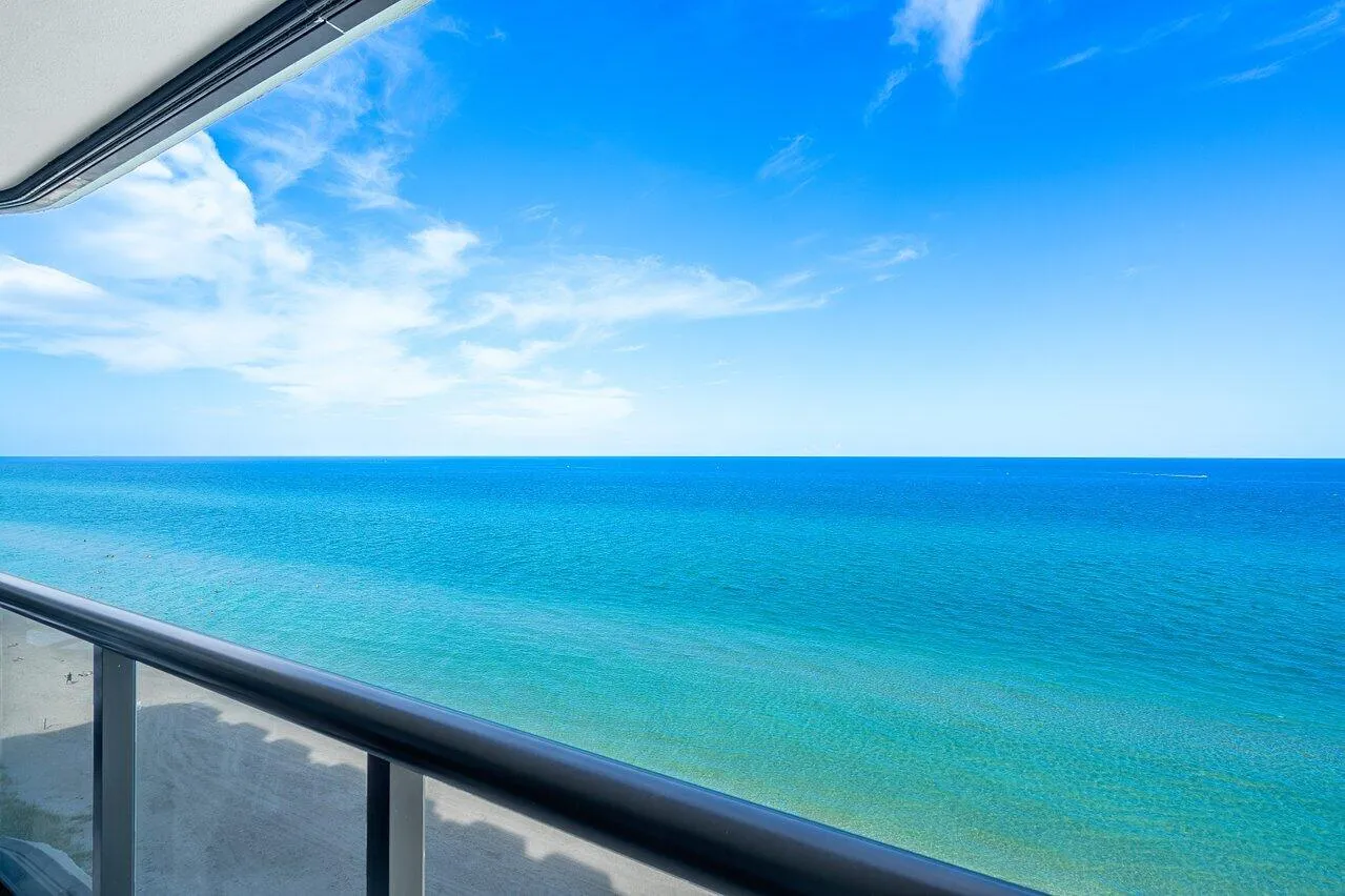 032-250SouthOceanBoulevard-11C-BocaRaton