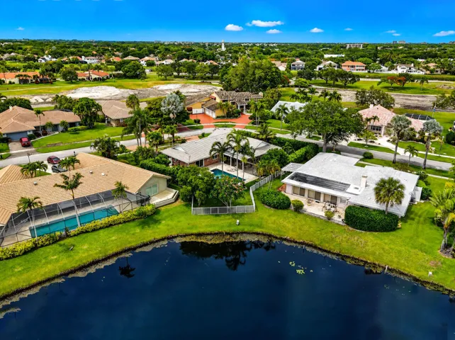 WIDE OPEN WATER VIEWS!